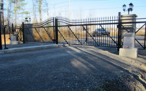 Sliding gates and fences