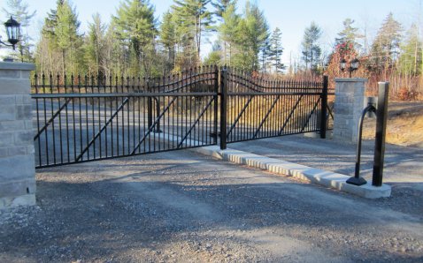 Sliding gates and fences