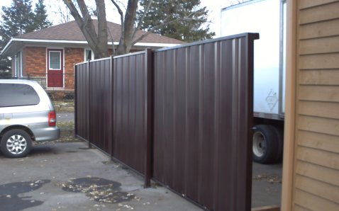 Sliding gates and fences