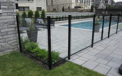 6mm glass with frame - Glass Ramps & Fences