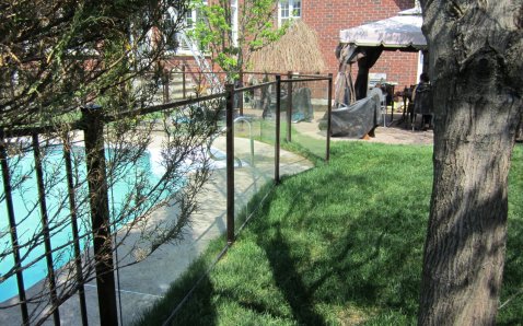 6mm glass with frame - Glass Ramps & Fences