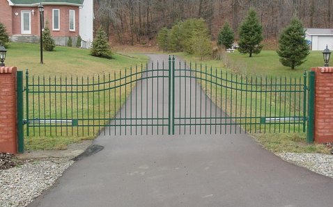 Sliding gates and fences